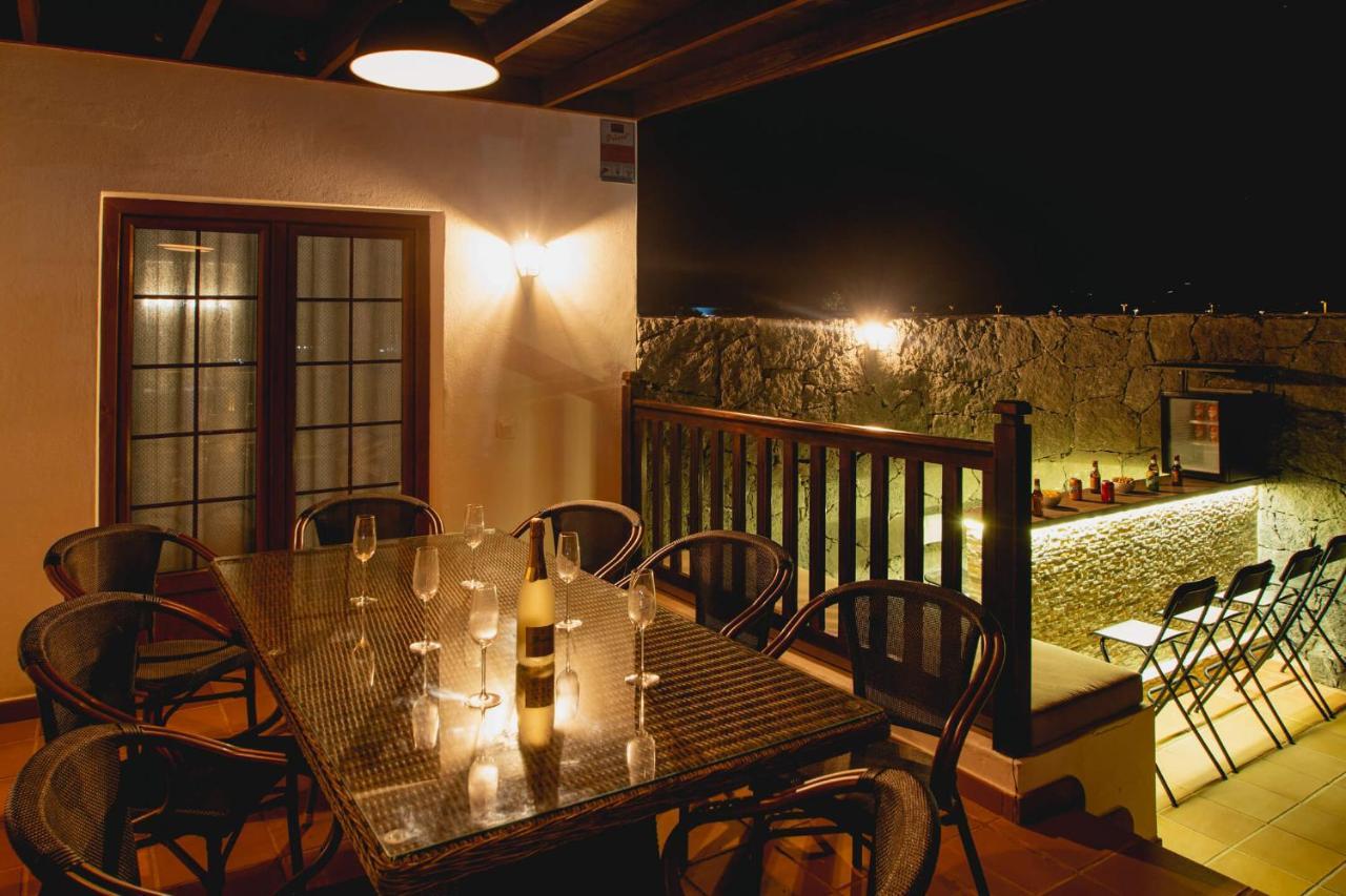 Villa Vista Reina - Luxury 6 Bedroom - Heated Pool- Views - Pool Table - Vista Lobos - Playa Blanca Bagian luar foto